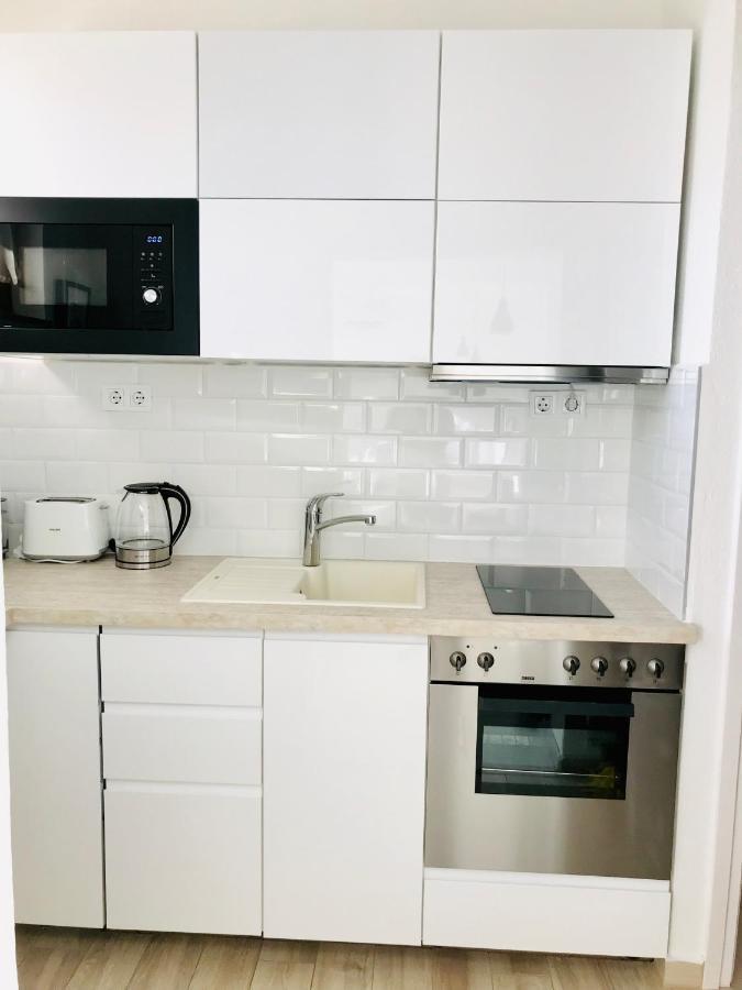 Belvarosi Studio Apartman Kecskemét Exterior foto